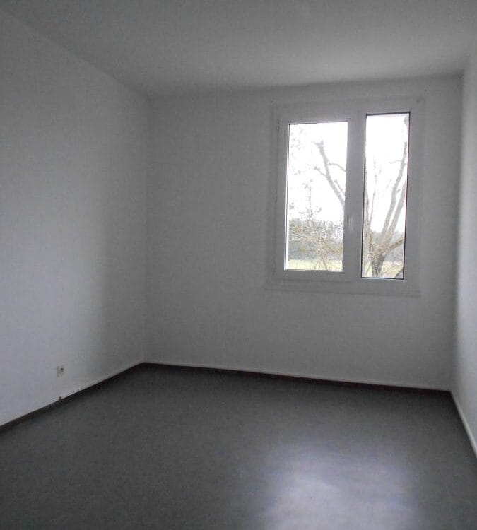 Appartement type 4 NOUAN LE FUZELIER